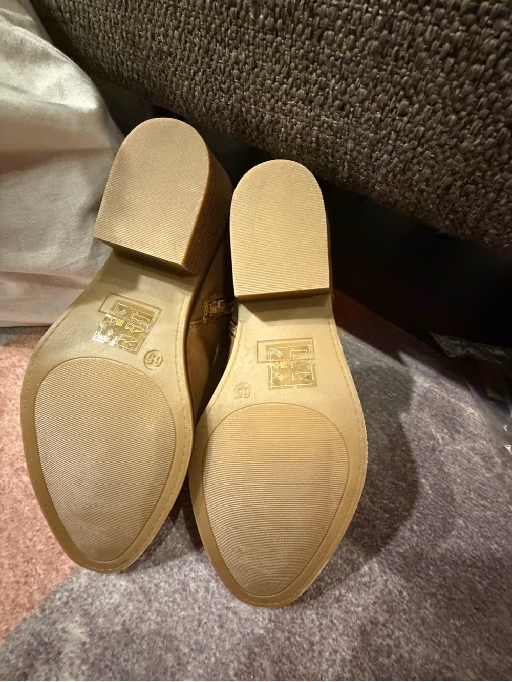 New! Market & Spruce Women’s Brown Ankle Booties with Buckle Detail - Picture 5 of 10